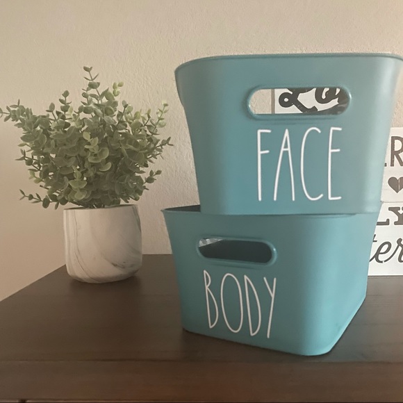 COPY - Set of 2 Rae Dunn inspired plastic baskets - Picture 1 of 4